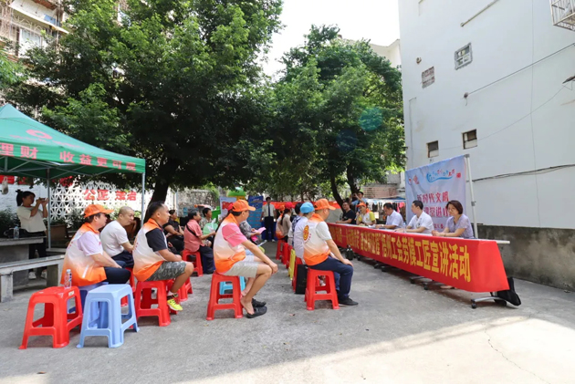 勞模工匠宣講活動(dòng)走進(jìn)金葉社區(qū)