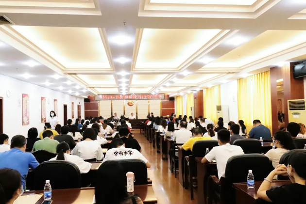 寫(xiě)作培訓(xùn) 為工會(huì)通訊員“充電”“加油”