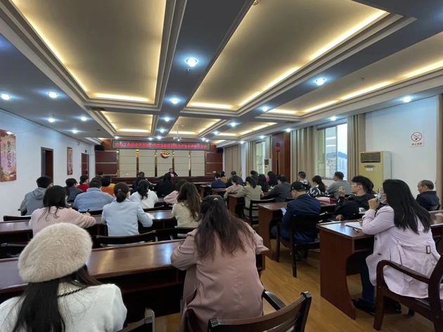 市總工會召開配合開展自治區(qū)績效考核社會評價動員會