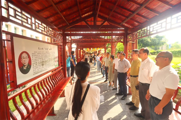 黨工融合謀發(fā)展，廉潔自律樹(shù)清風(fēng)