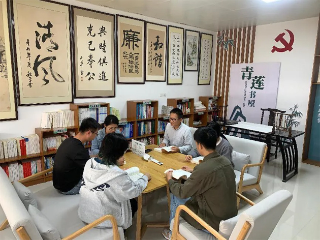 藤縣氣象局積極打造職工書屋，深化書香機(jī)關(guān)建設(shè)