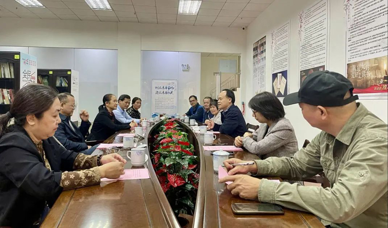 【清廉機(jī)關(guān)建設(shè)】梧州市總工會召開清廉機(jī)關(guān)清廉家庭建設(shè)集體廉政家訪座談會