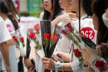 本周六，到玫瑰湖公園尋找心動(dòng)時(shí)刻吧