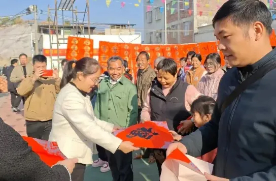 我市各級工會(huì)開展“喜迎新春”職工文體活動(dòng)