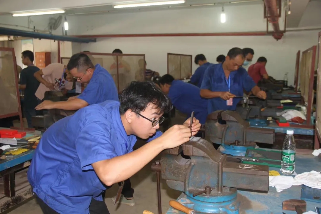 廣西第六屆農(nóng)民工技能大賽梧州市市級(jí)復(fù)賽開賽